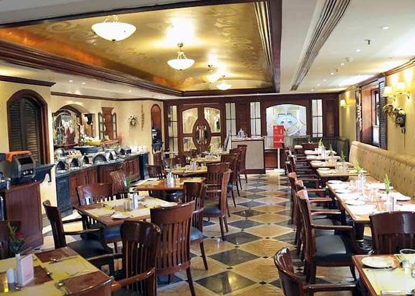 Maharashtra Mumbai Food & Dining